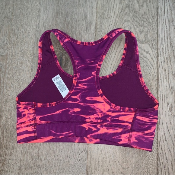 Nike Sports Bra - Picture 2 of 3